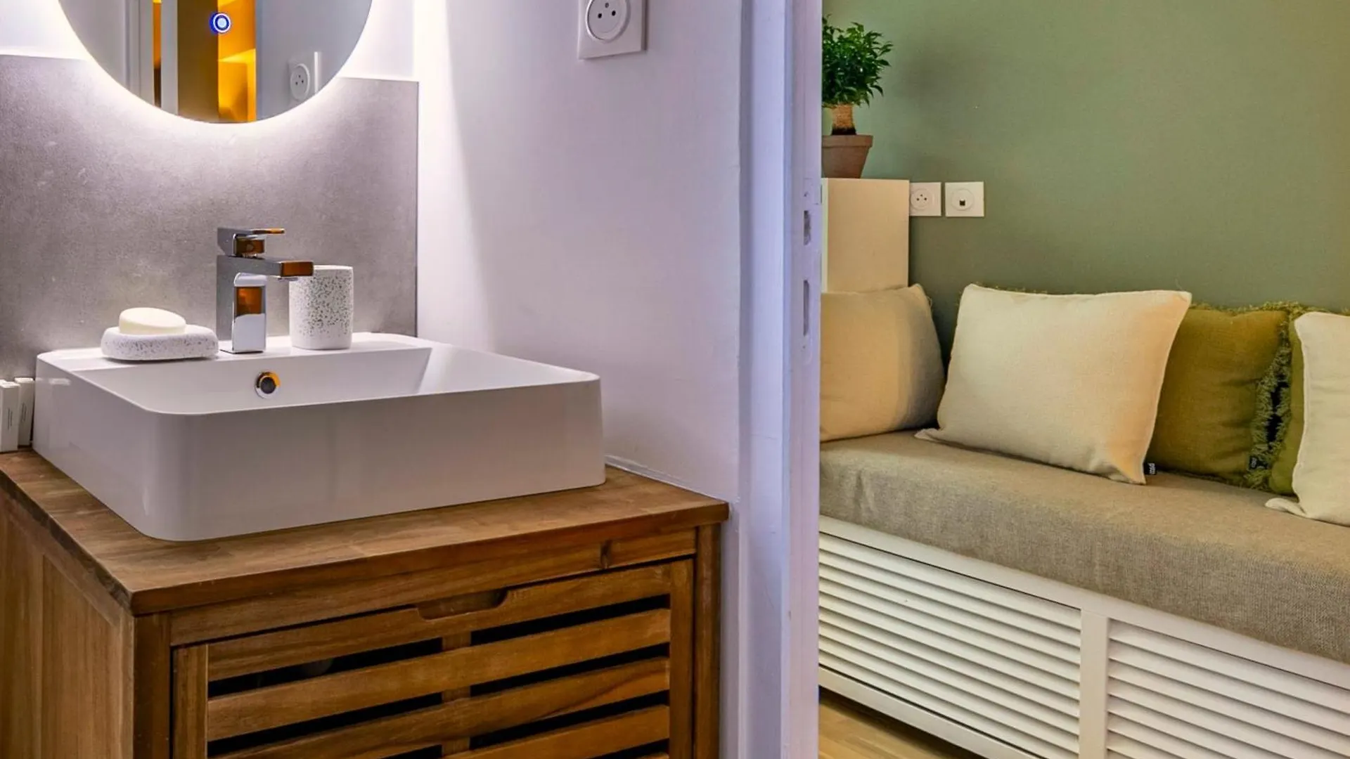 Apartment Design And Quiet On Wooded Courtyard !